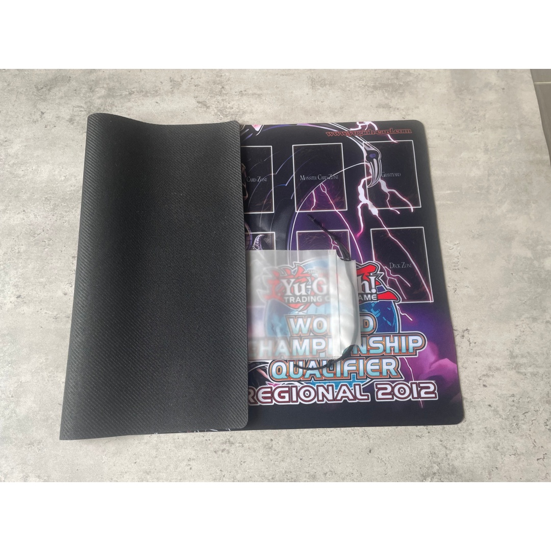 600x350mm 遊戯王! グラファ ダークワールドの竜王 - Door Mat Blank のレビューと価格